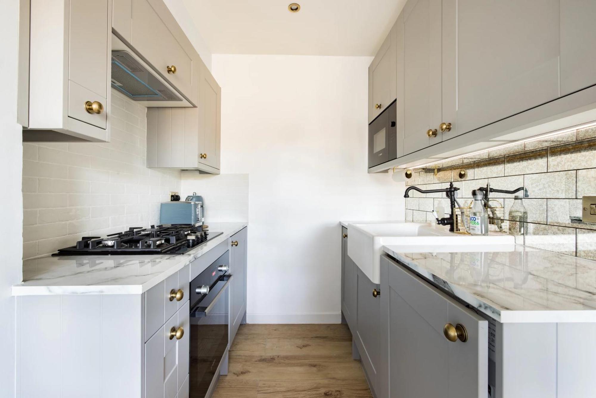 Luxurious 1-Bedroom Apartment In Kensington Londra Exterior foto